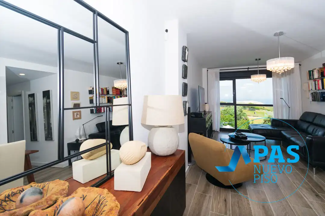 Living room of Flat for sale in Santa Cruz de Bezana  with Heating, Private garden and Terrace