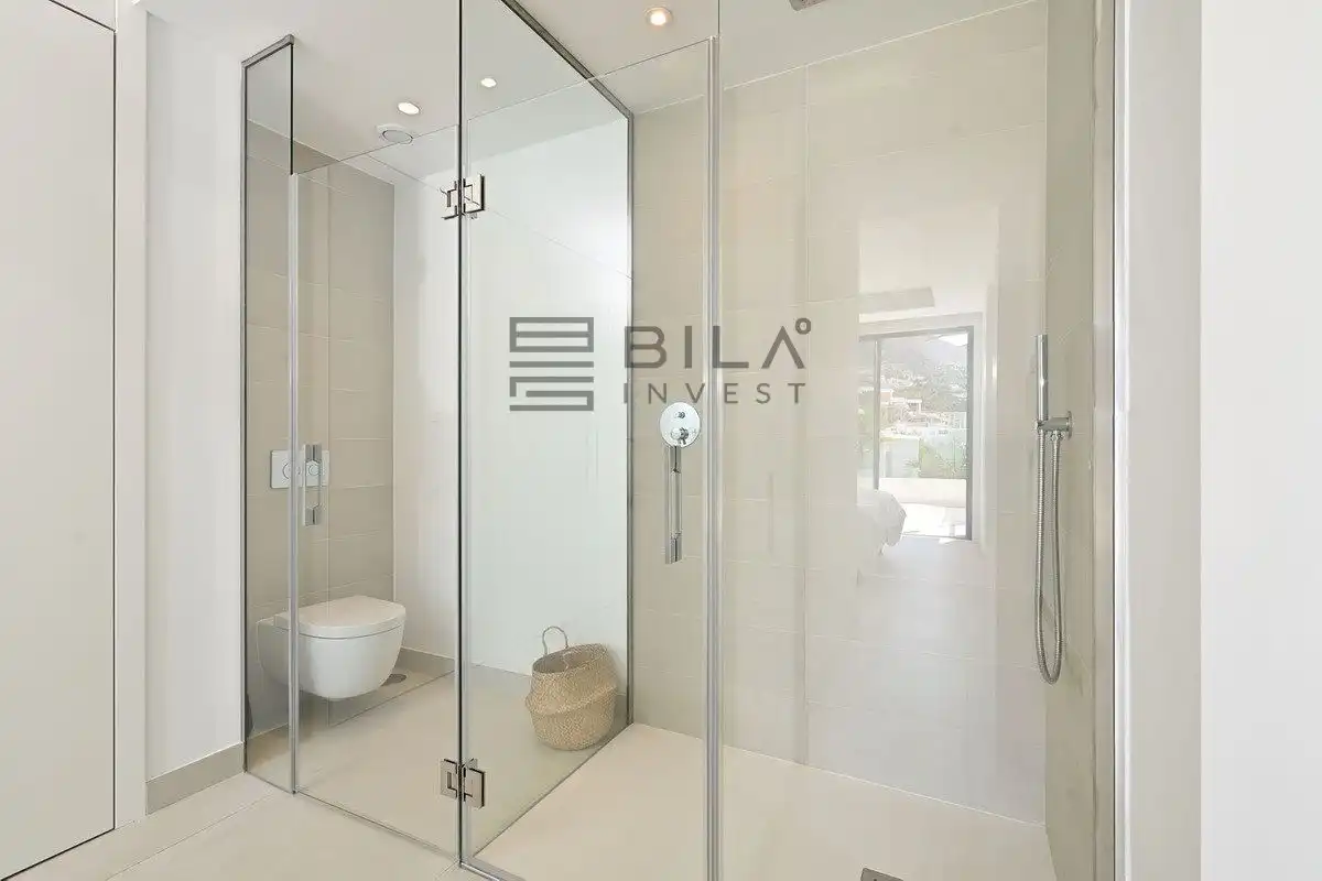 Chalet con piscina en venta en Big Blue, imagen 35