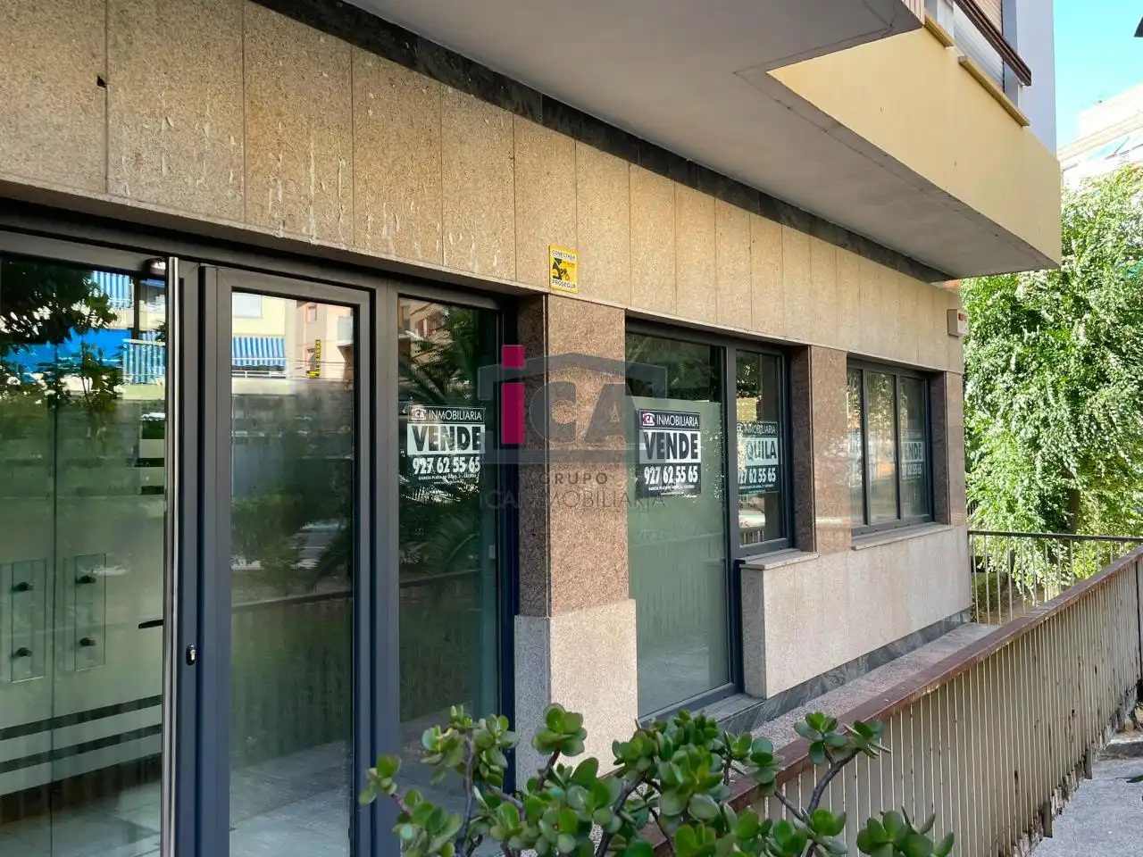 Local comercial en venda a AVDA HERNÁN CORTES