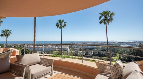 Foto 2 de Apartament en venda a Los Naranjos, Marbella