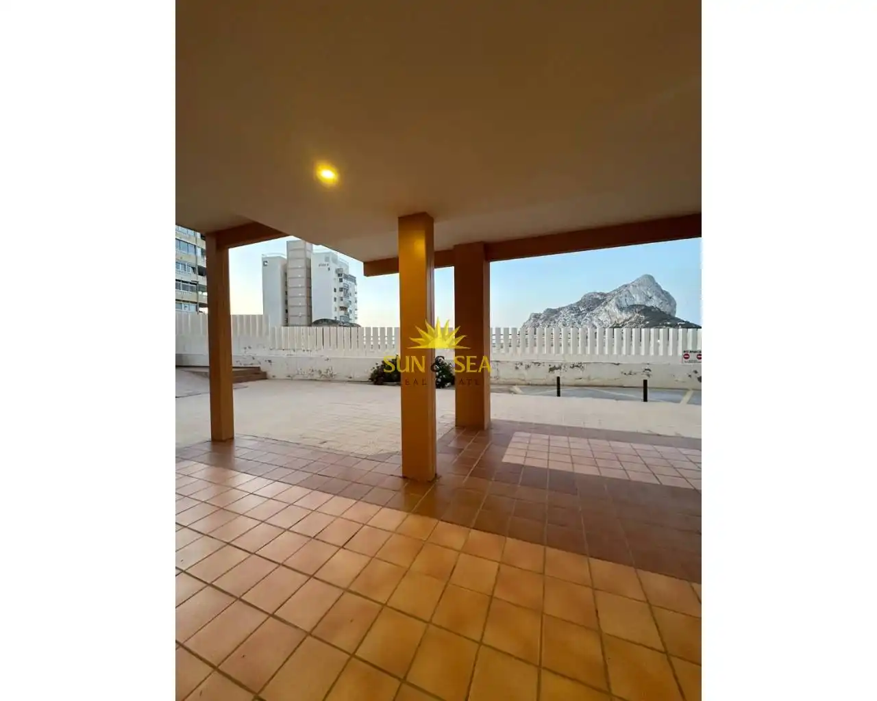 Terraza de Piso de alquiler en Calpe / Calp con Aire acondicionado, Calefacción y Jardín privado