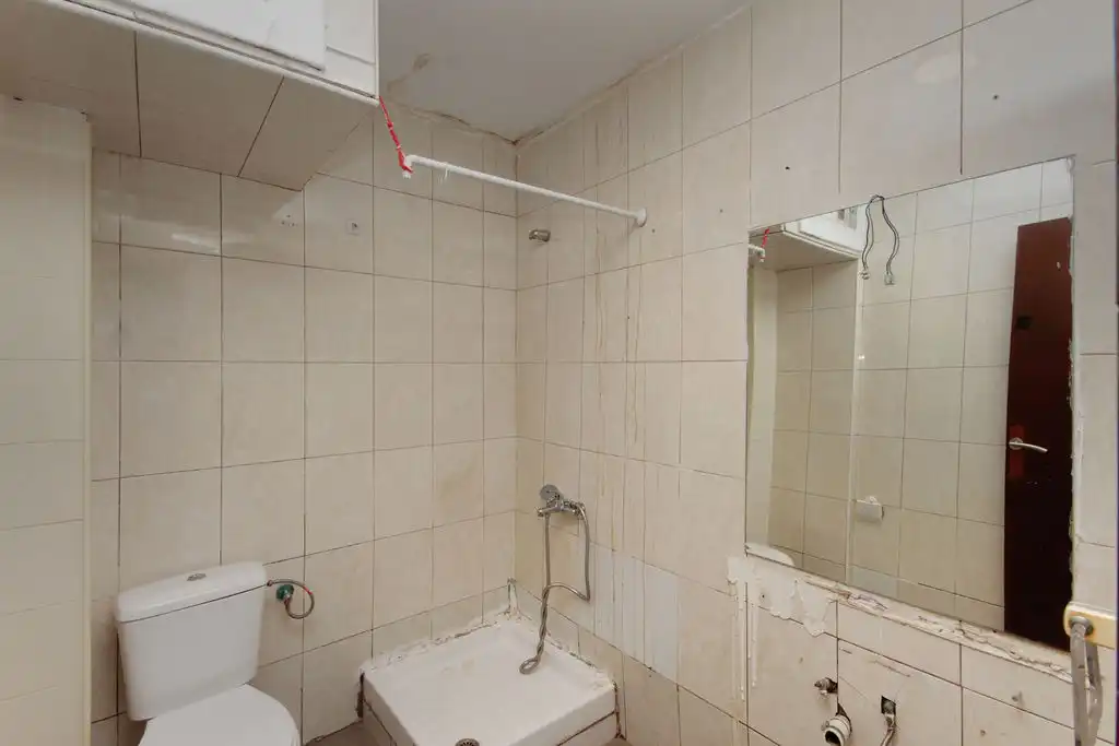 Bany de Pis en venda en Badalona