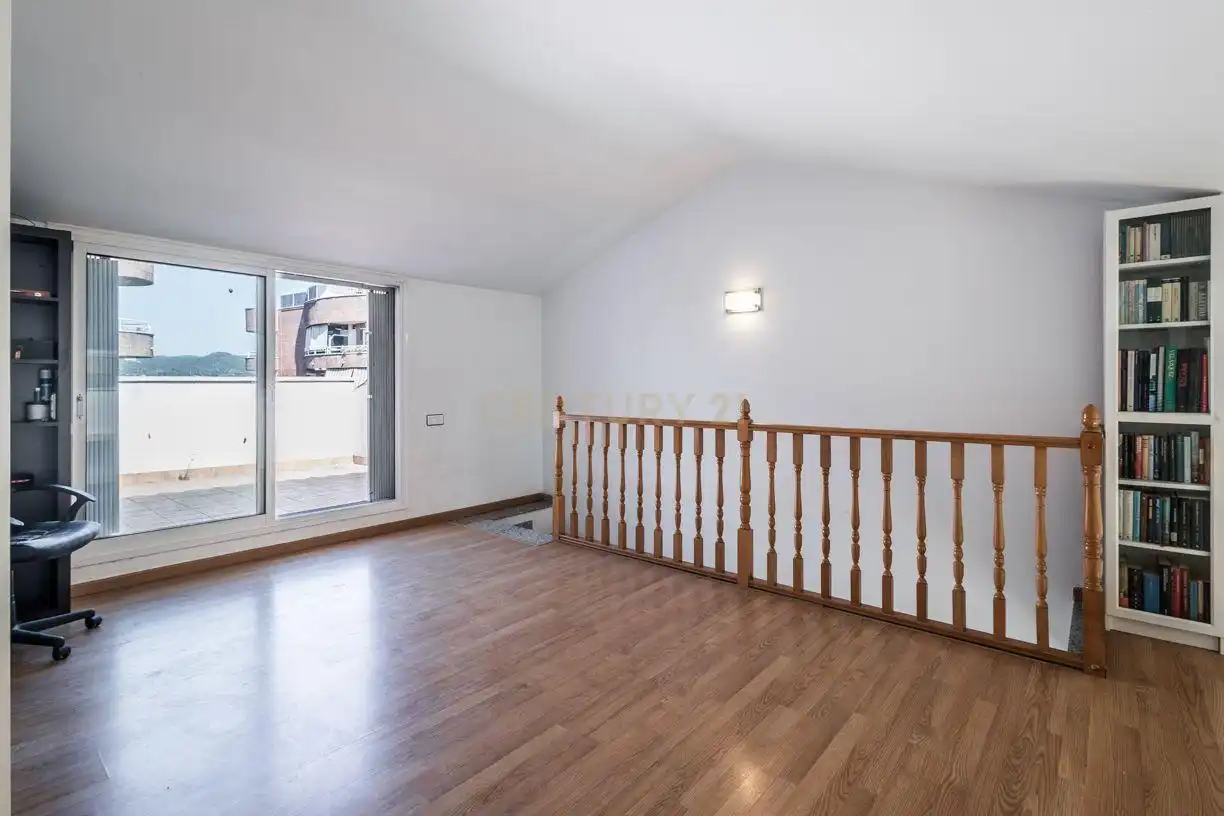 Sala d'estar de Apartament en venda en Sant Vicenç Dels Horts amb Aire condicionat i Balcó