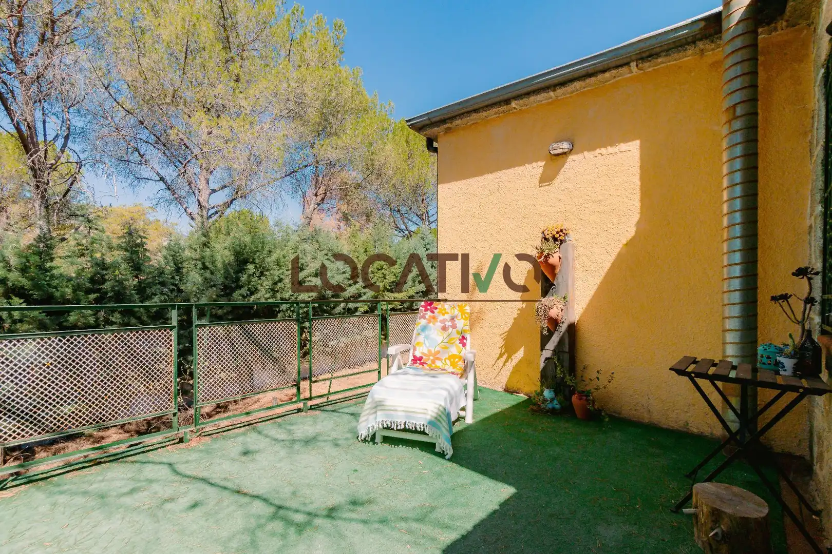 Terrassa de Casa o xalet en venda en Robledo de Chavela amb Calefacció, Jardí privat i Traster
