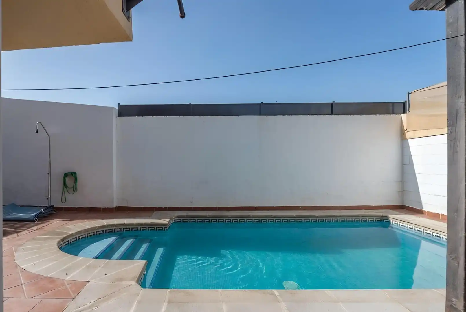 Piscina de Casa adosada en venta en Ogíjares con Aire acondicionado, Calefacción y Terraza