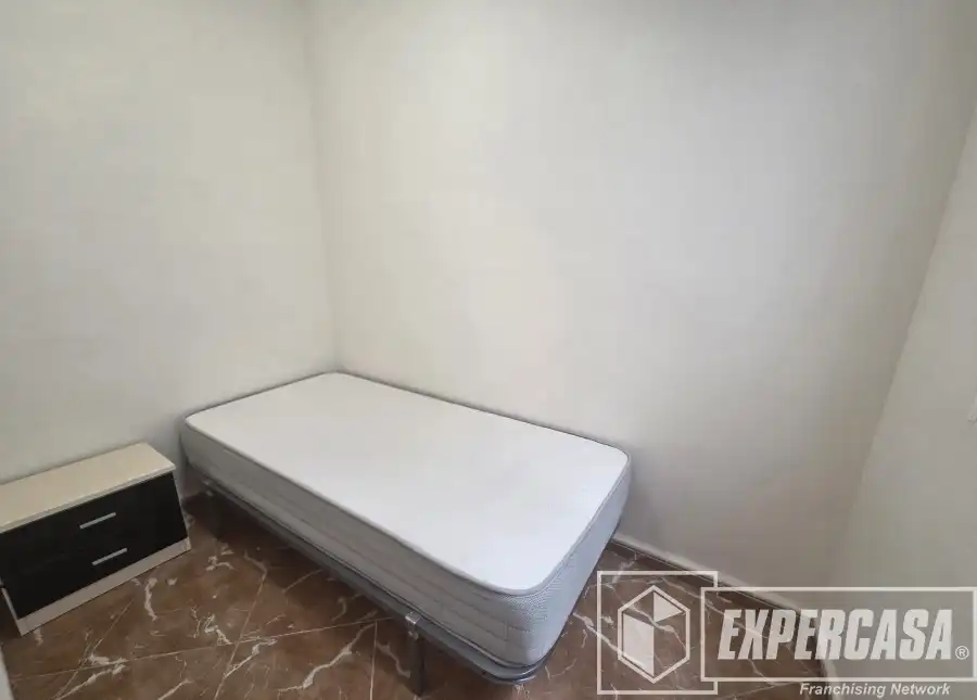 Wohnung zum Verkauf in Casc Urbà, imagen 34