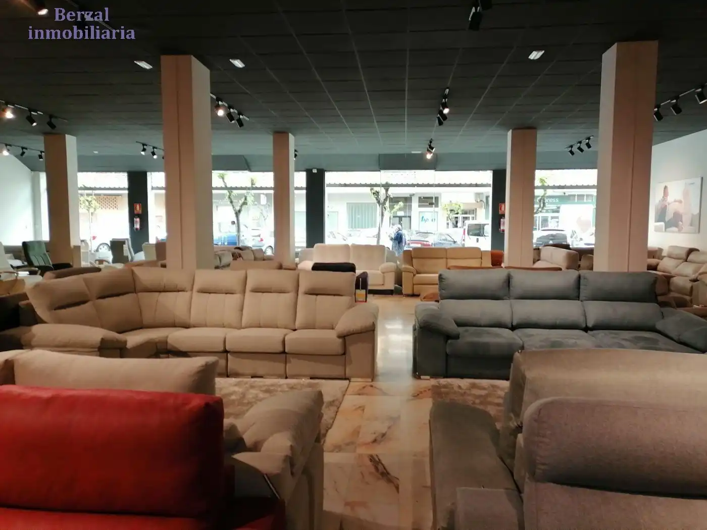 Local comercial en venta en Calle Pintor Rosales, imagen 2