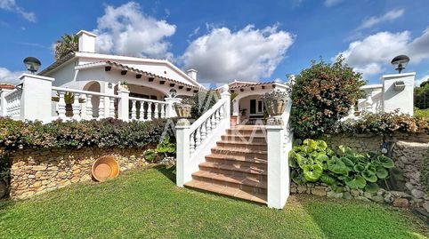 Espectacular chalet con jardín y piscina en La Argentina, imatge 4