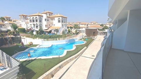 Foto 2 de Apartamento en venta en La Zenia, Orihuela