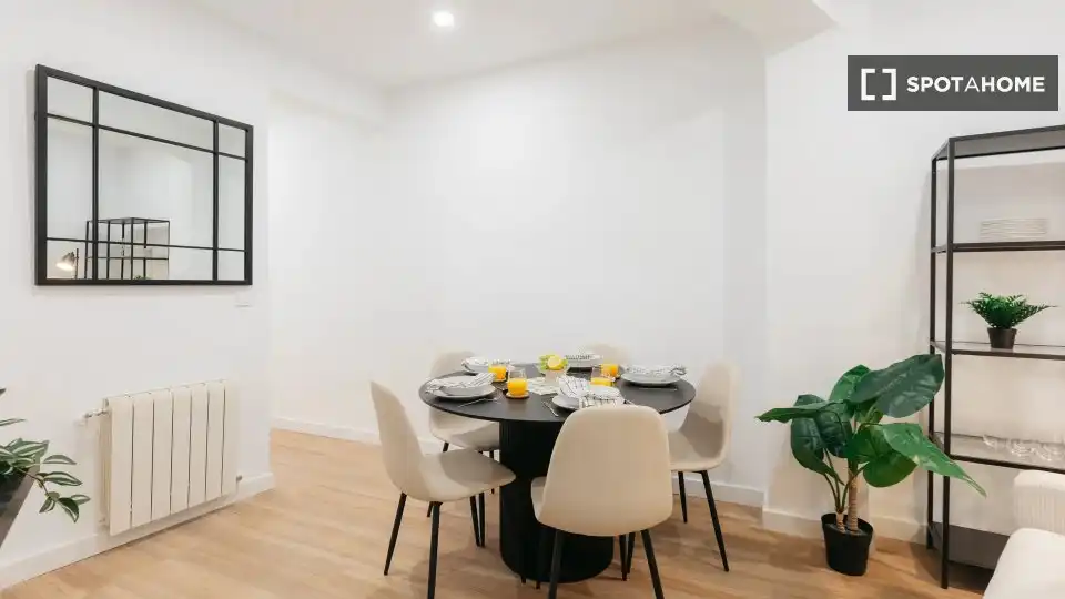 Comedor de Piso de alquiler en Valencia con Aire acondicionado, Calefacción y Amueblado