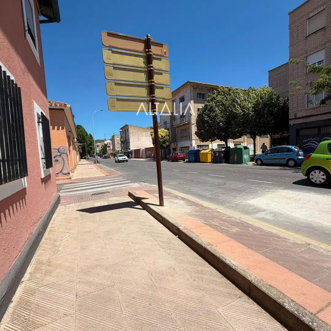 Vista exterior de Pis en venda en Cuenca