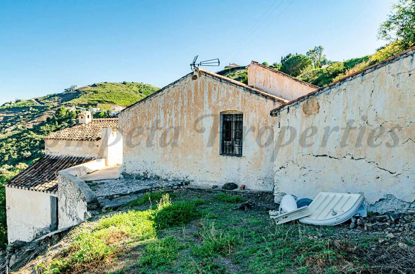 Casa rústica en venta en Cómpeta, imagen 2