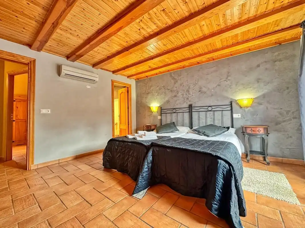 Habitación de Casa o chalet en venta en La Vall de Laguar con Aire acondicionado, Calefacción y Jardín privado