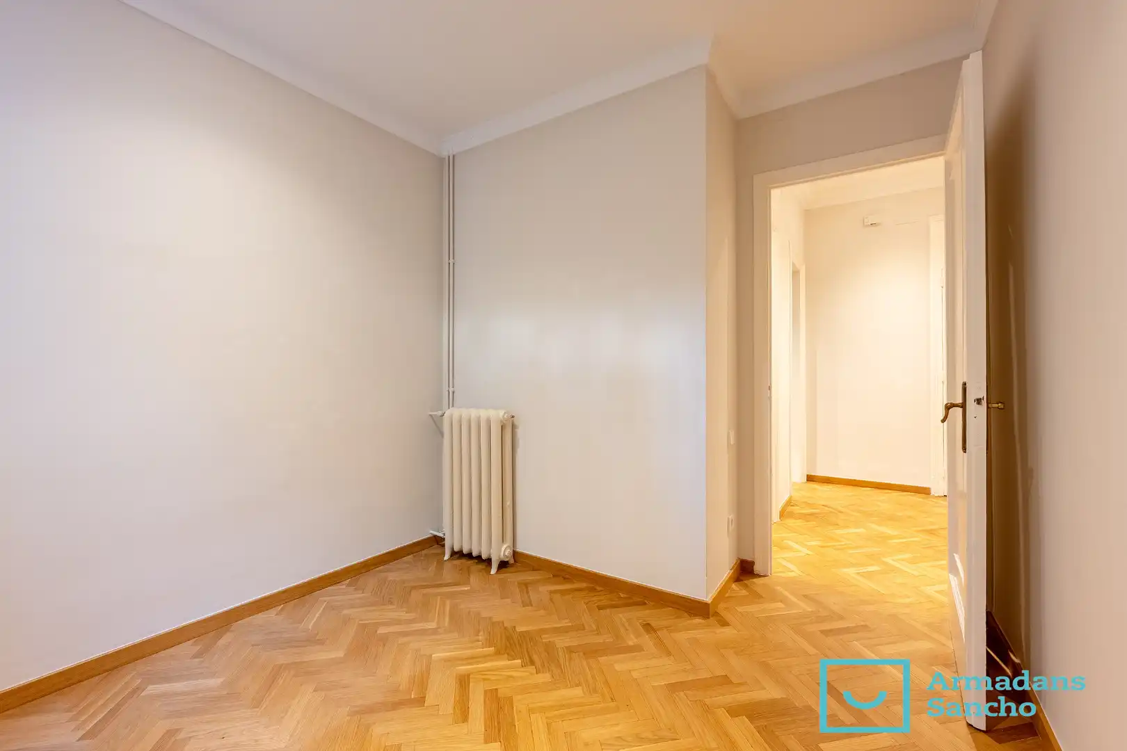 Ground floor for rent in Barcelona  with Private garden and Oven
