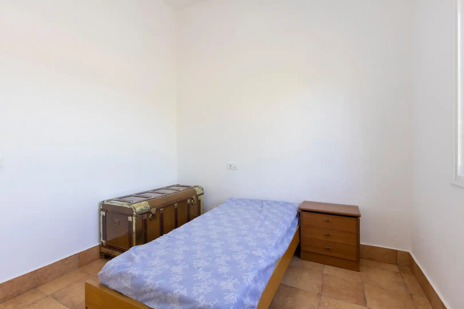 Habitación de Casa o chalet en venta en La Puebla del Río con Terraza, Trastero y Piscina