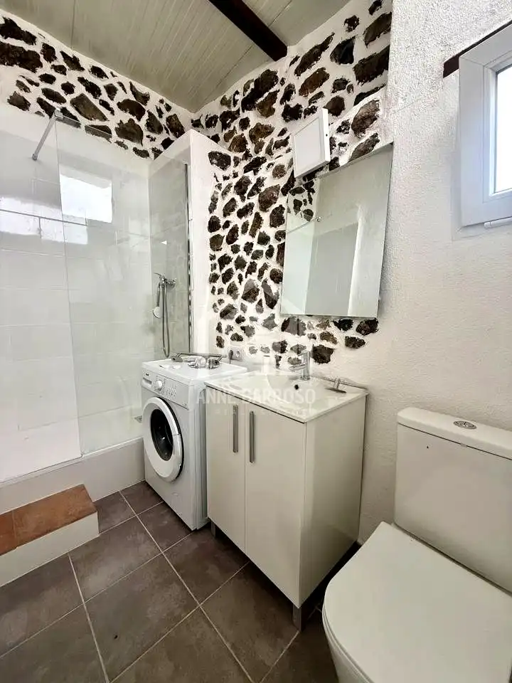 Bathroom of Ground floor for rent in Guía de Isora