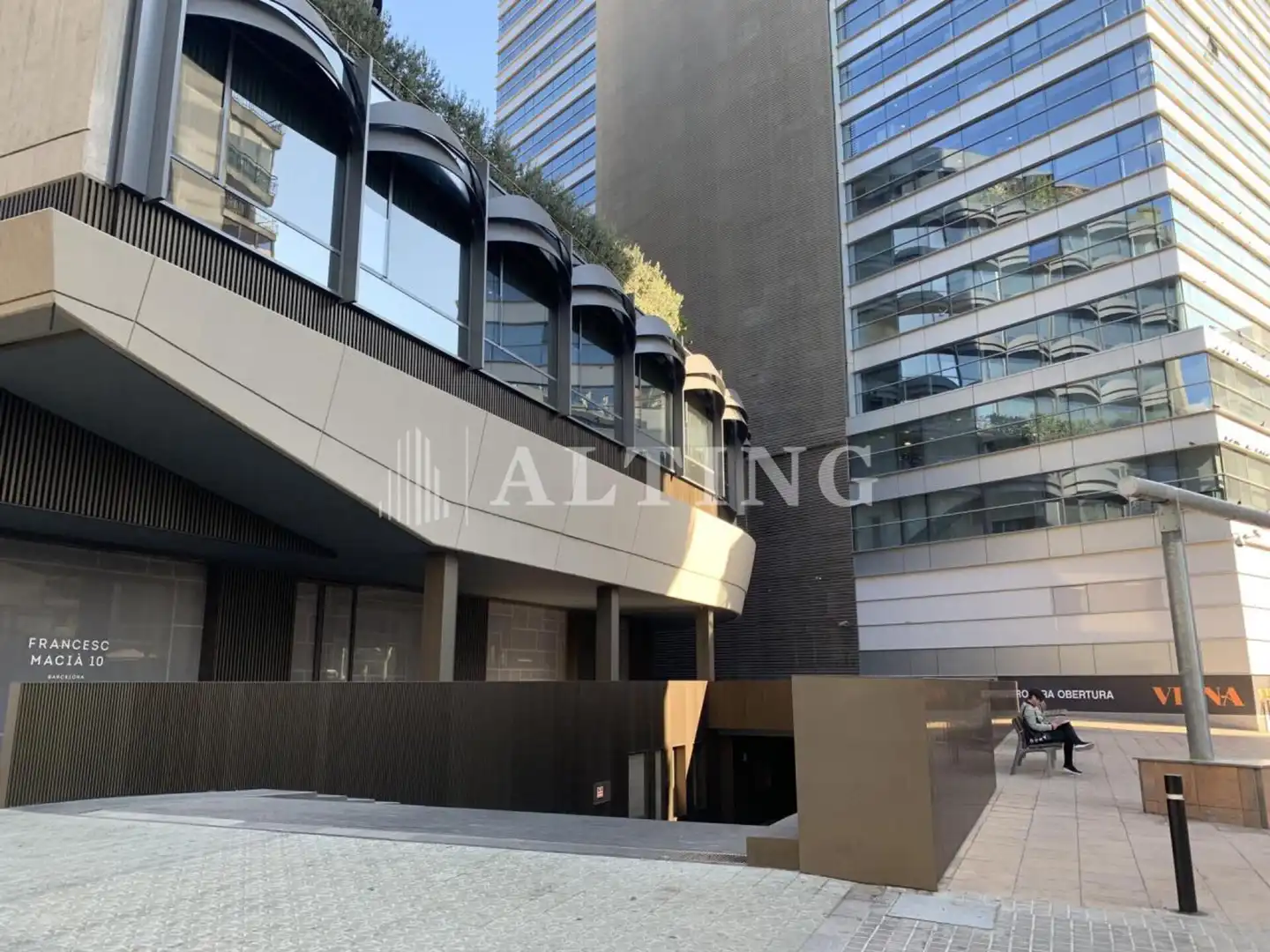 Außenansicht von Garage zur Miete in Barcelona