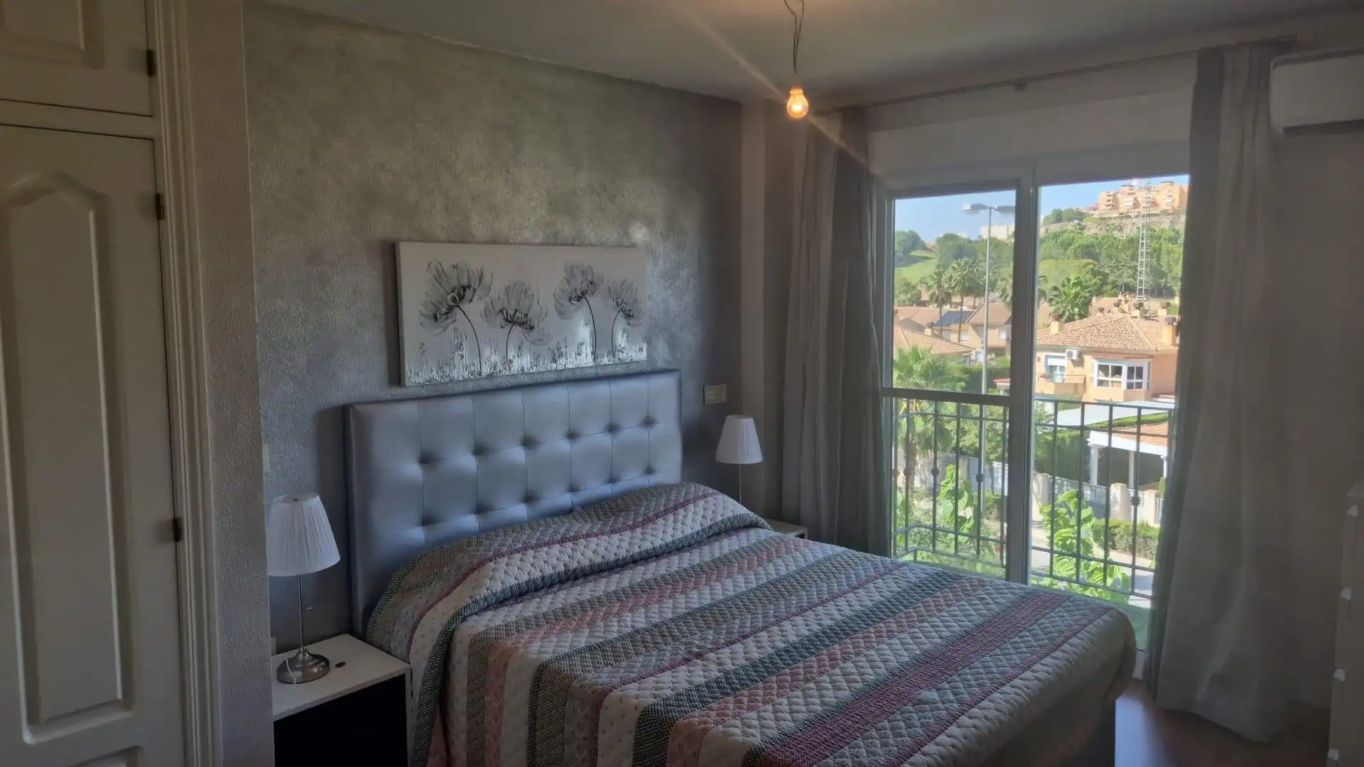 Schlafzimmer von Dachboden zum Verkauf in Molina de Segura mit Klimaanlage, Privatgarten und Parkett