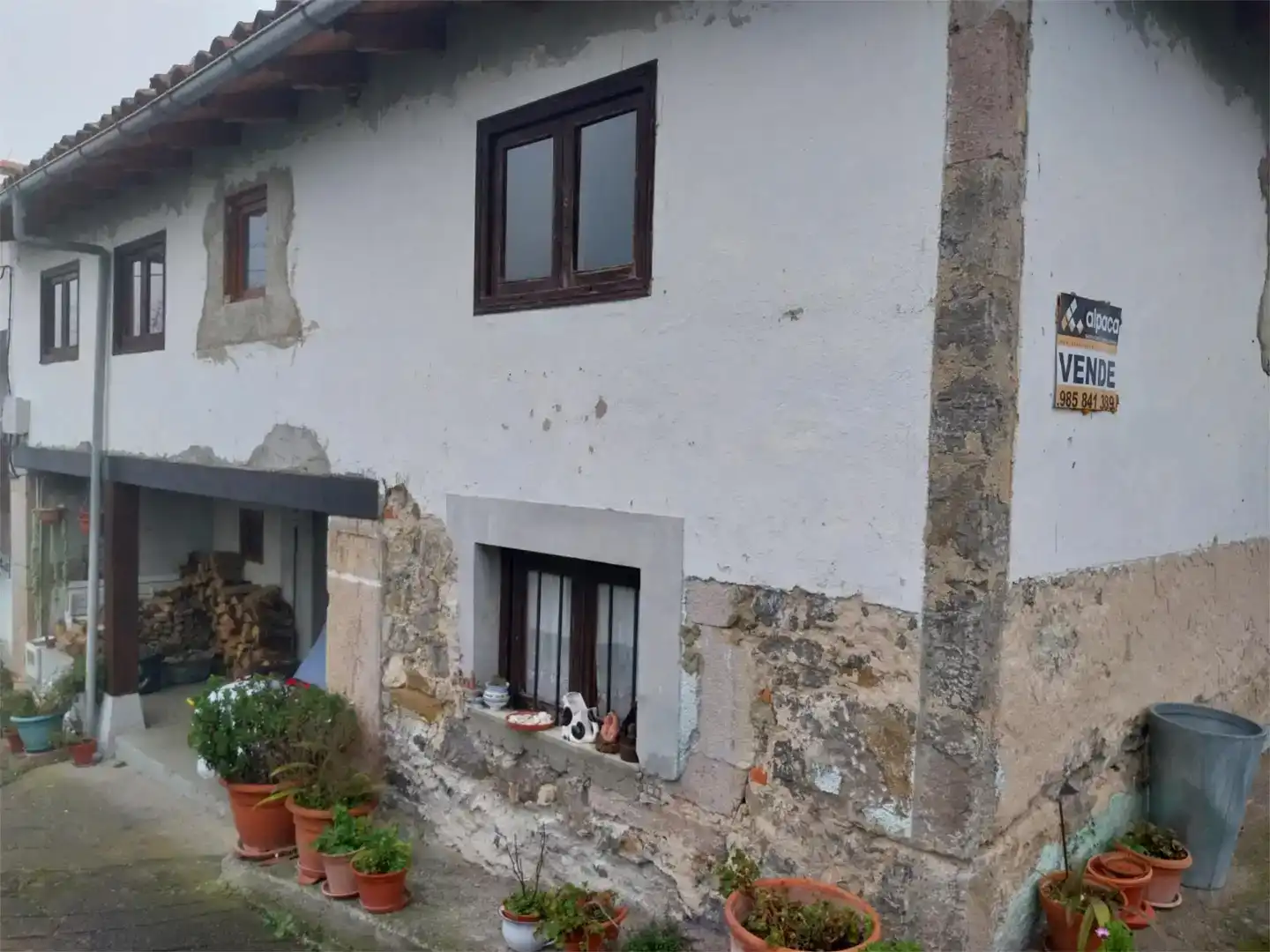 Vista exterior de Casa adosada en venta en Cangas de Onís