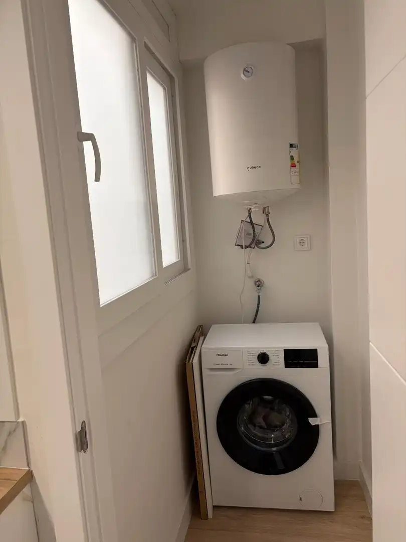 Habitación de Piso en venta en Málaga con Aire acondicionado