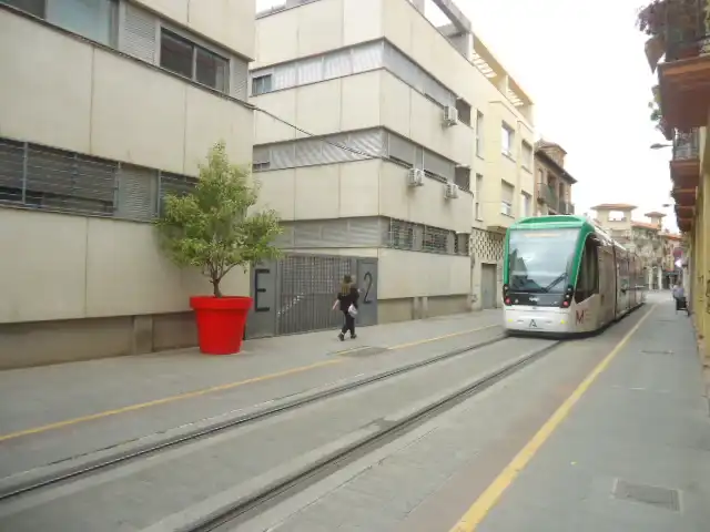 Vista exterior de Apartamento de alquiler en Armilla con Calefacción y Amueblado