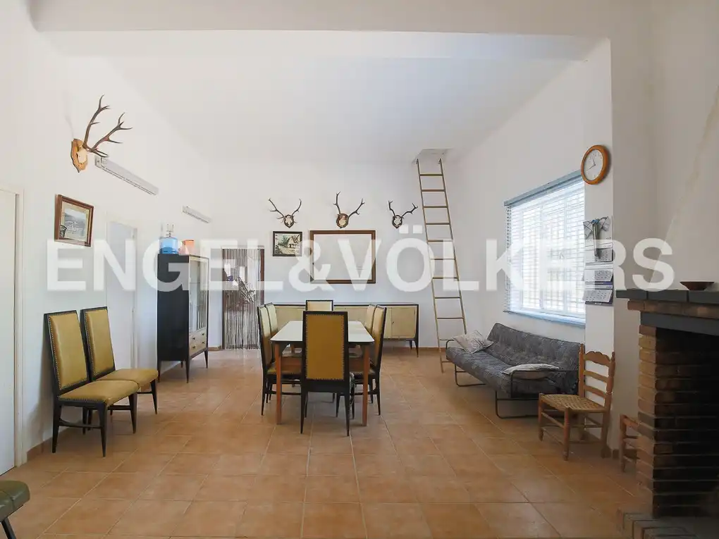 Finca rústica en venda a Requena