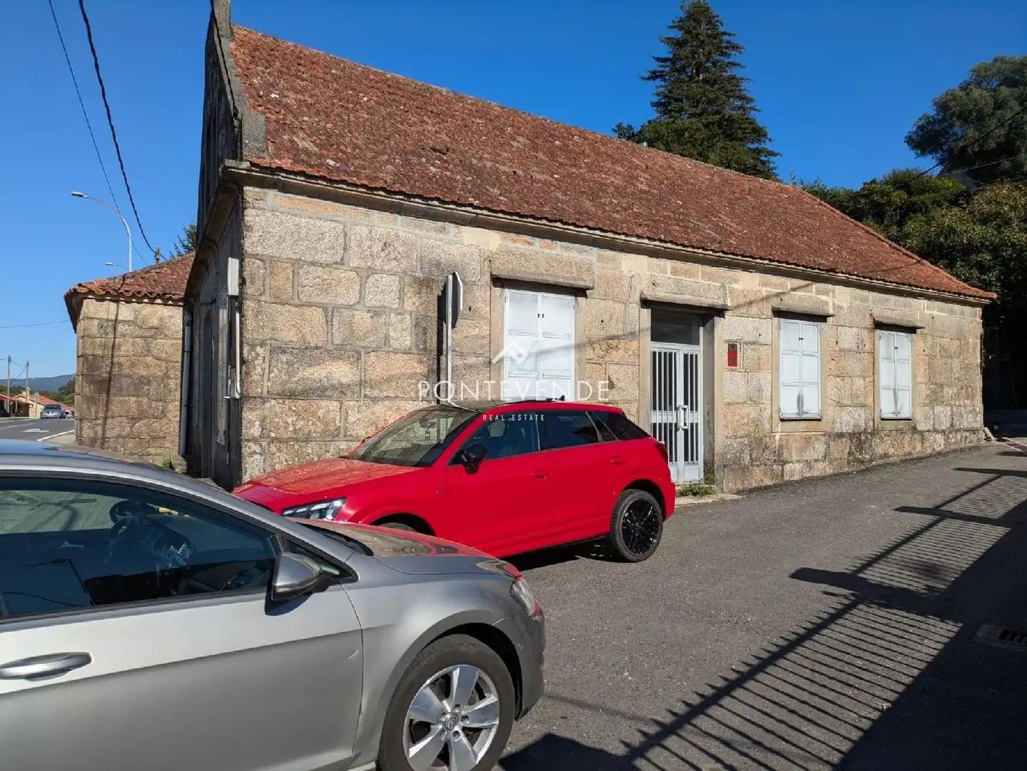 Vista exterior de Casa o xalet en venda en Pontevedra Capital  amb Calefacció i Terrassa