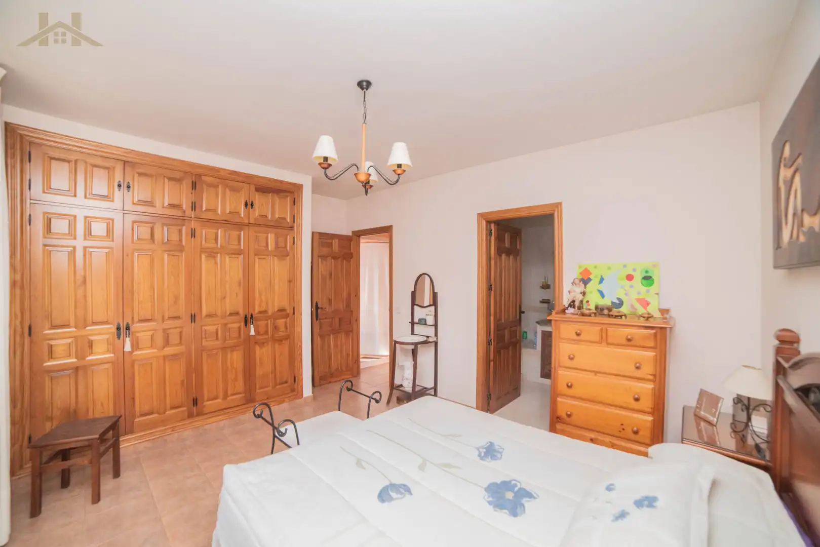 Dormitori de Casa o xalet en venda en Sevilla la Nueva amb Calefacció, Jardí privat i Terrassa