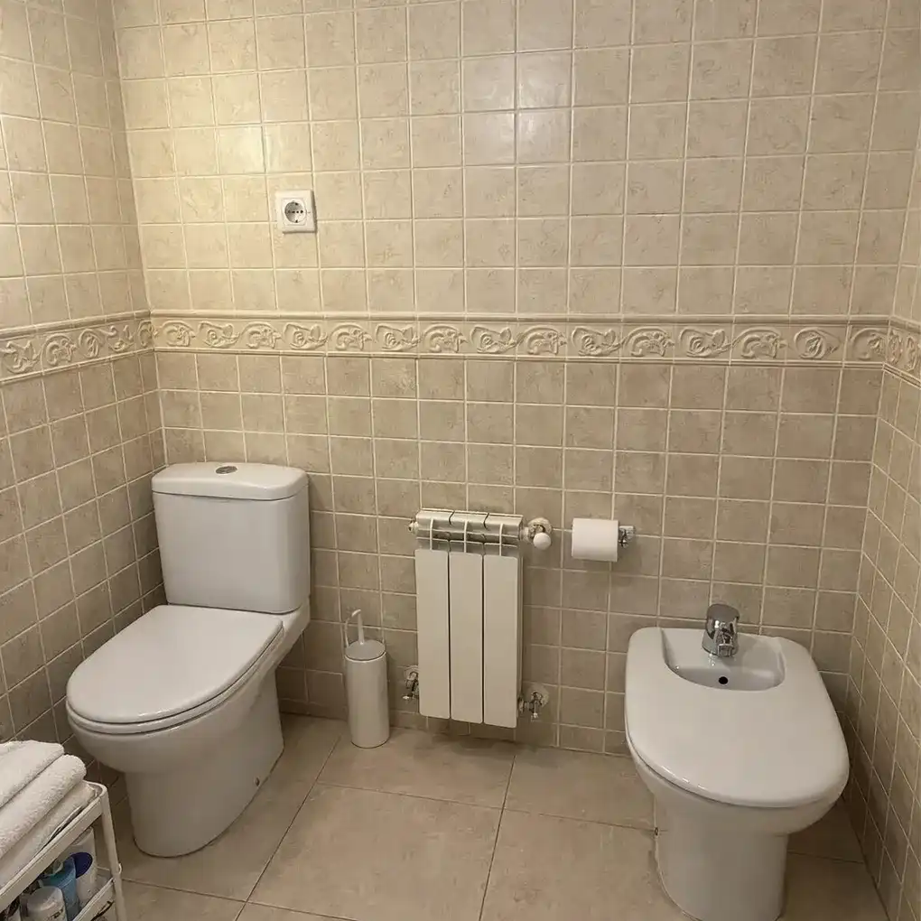Bathroom of Flat for sale in Talavera de la Reina  with Heating and Terrace
