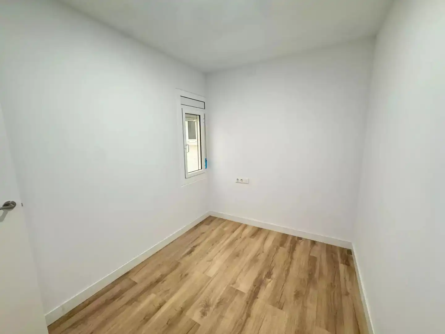 Bedroom of Flat for sale in Colera  with Air Conditioner, Parquet flooring and Balcony