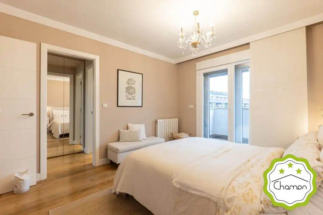 Habitación de Casa adosada en venta en Bilbao  con Calefacción, Jardín privado y Terraza