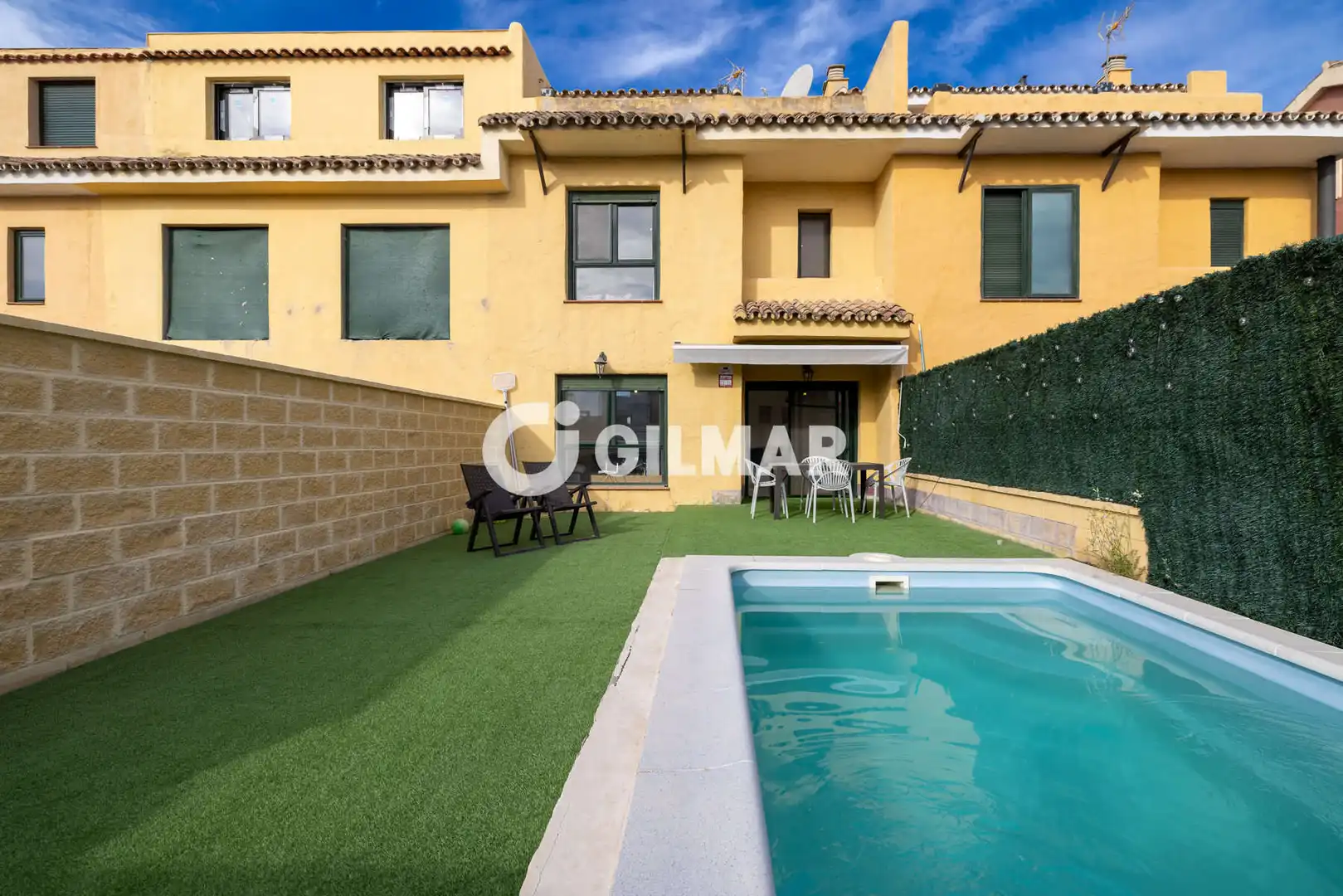 Adossat amb piscina en venda a Benamara - Atalaya