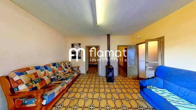 Casa adosada en Venta en De La Iglesia en Rocafort de Queralt