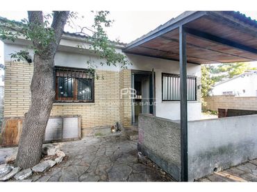 Maison avec jardin à vendre à Calle Enric Prat de la Riba