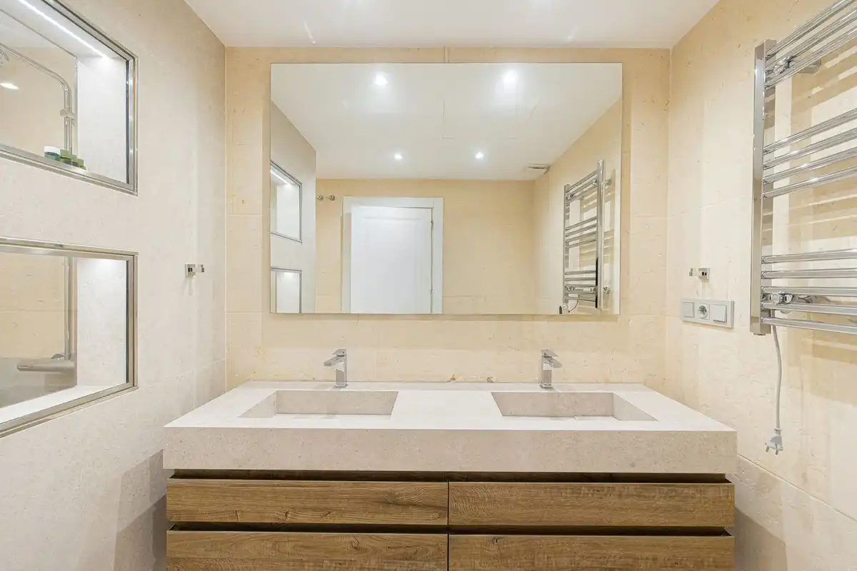 Dúplex amb ascensor en venda a Nueva Andalucía, imagen 53