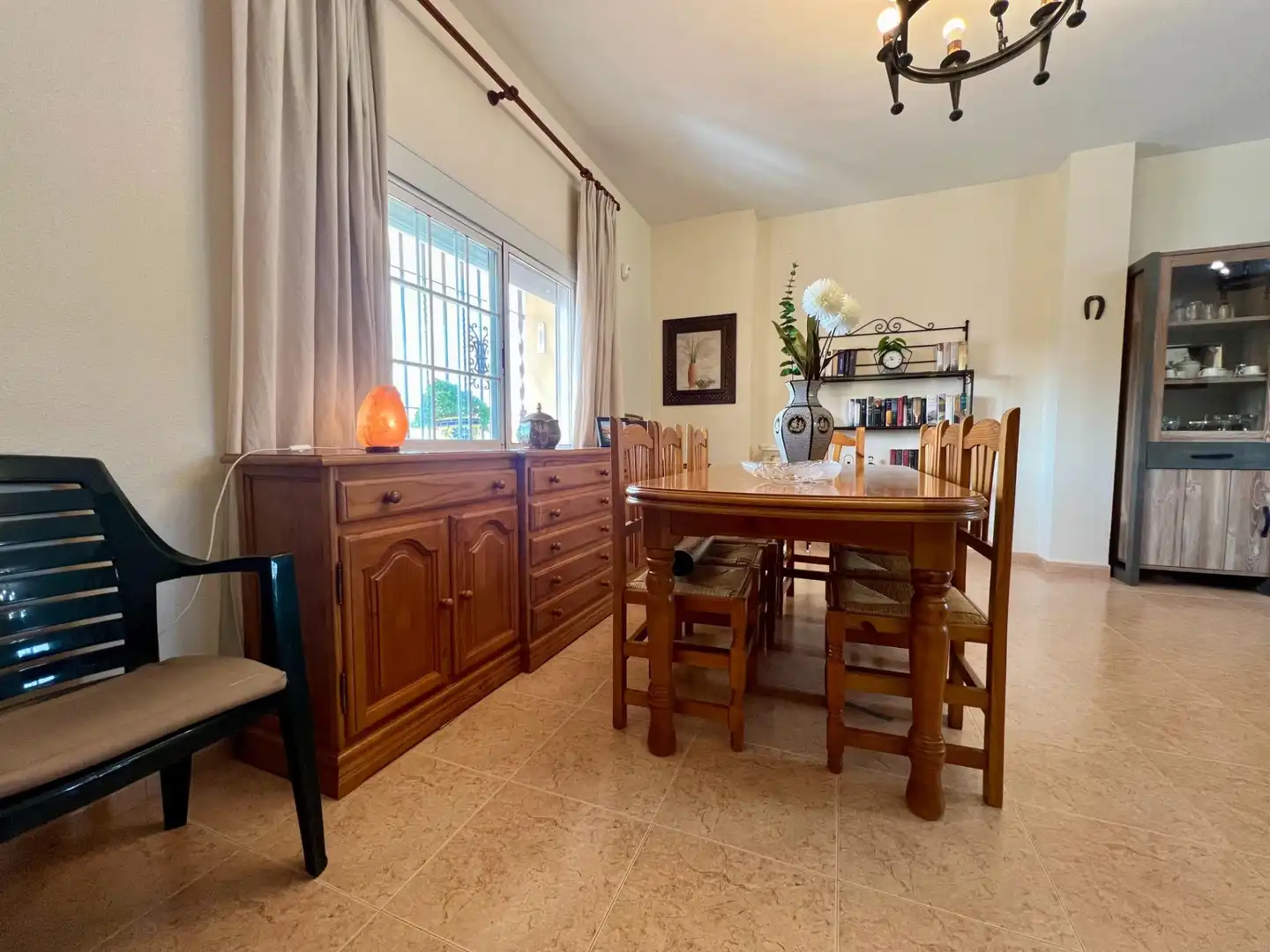 Dining room of Houses for sale in Córdoba  with Air Conditioner and Swimming Pool
