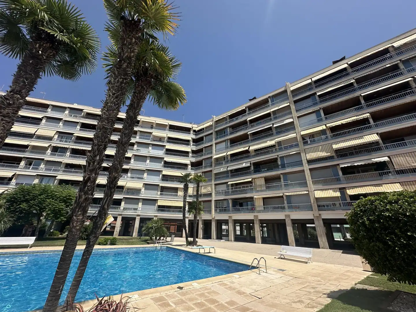 Exterior view of Apartments for sale in Sant Vicenç de Montalt  with Heating and Balcony