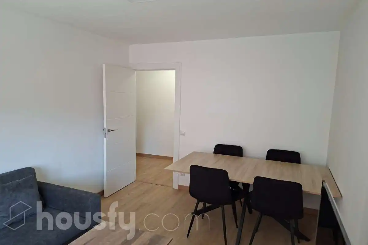 Habitación de Piso de alquiler en Siero con Calefacción, Parquet y Terraza