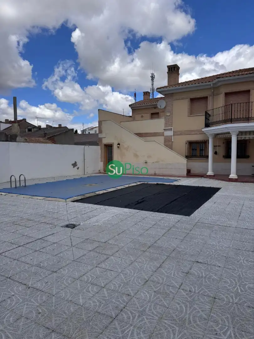 Casa o xalet en venda a Calle Laurel, 30, Borox