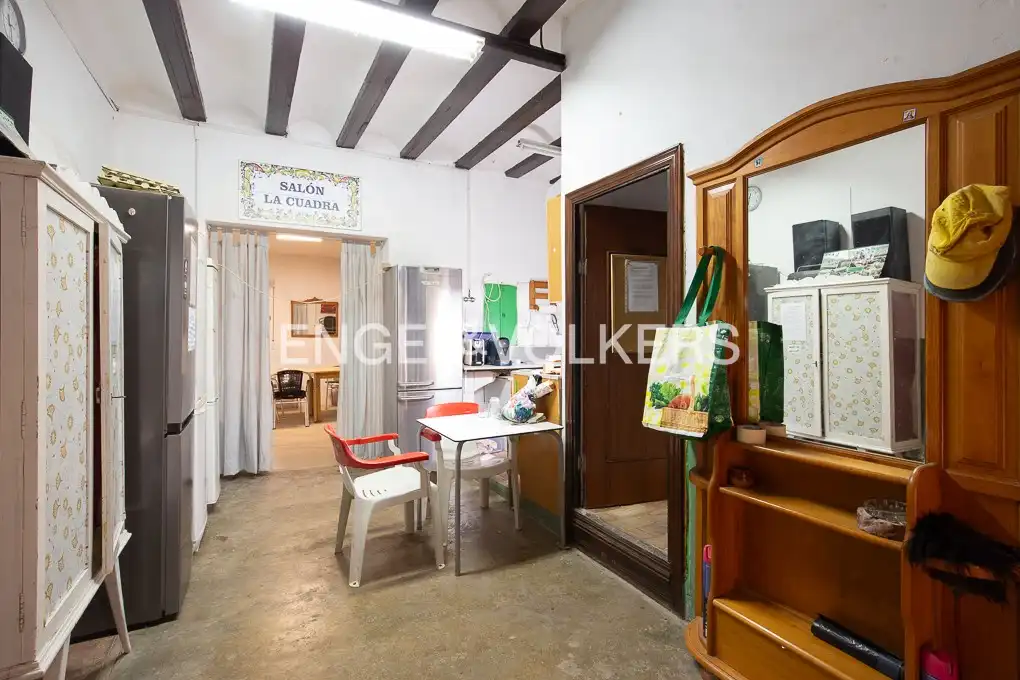 Country house zum Verkauf in Valencia mit Heizung und Privatgarten