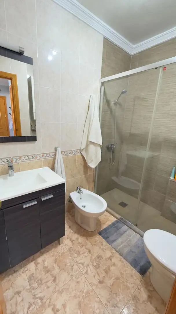Bathroom of Flat for sale in Adra  with Air Conditioner and Community pool