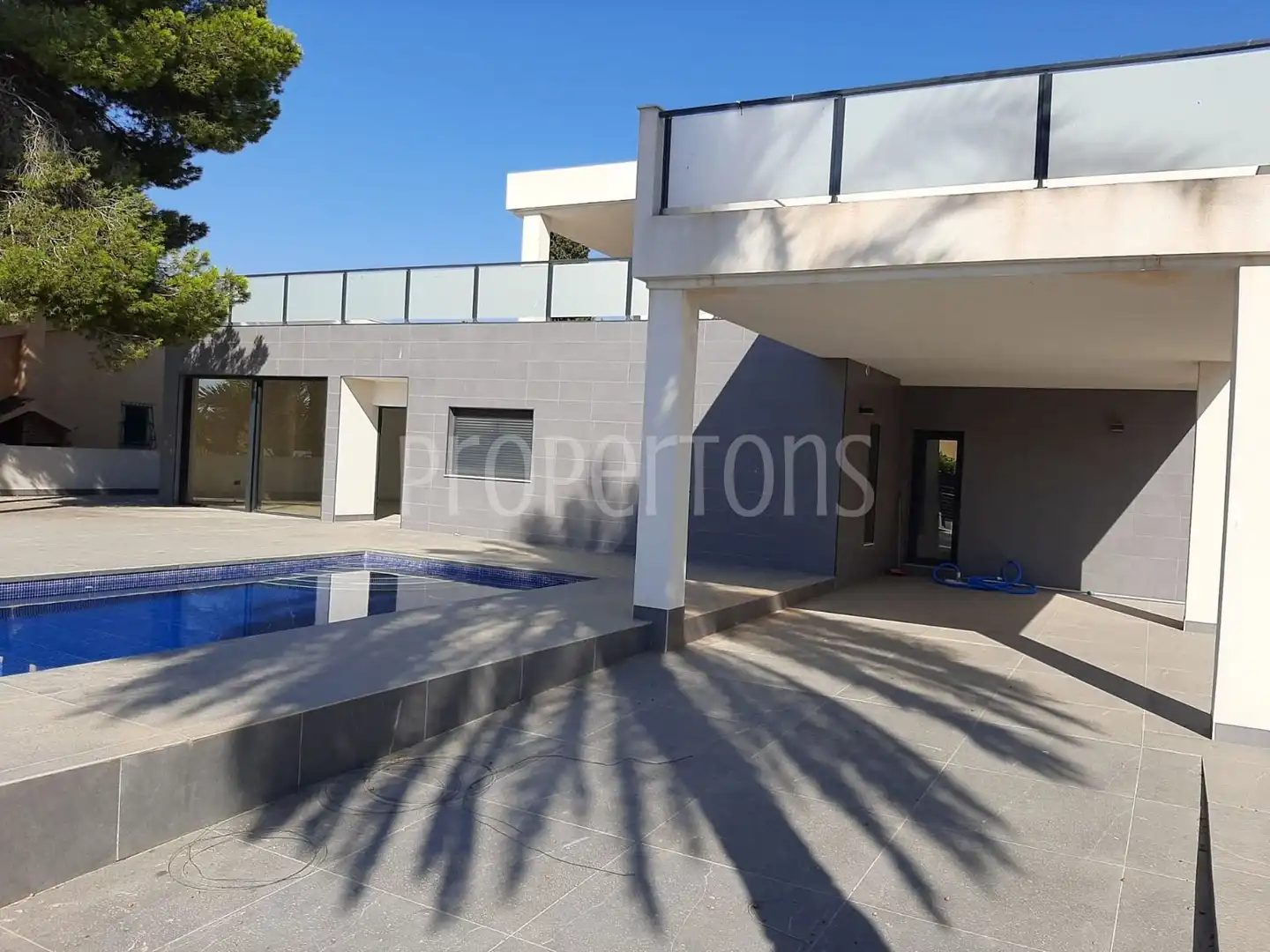 Vista exterior de Casa o chalet en venta en Orihuela