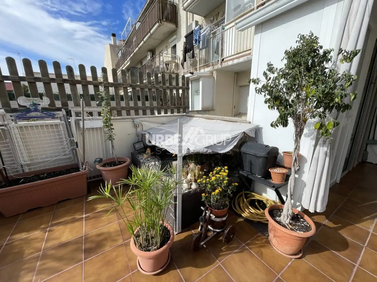 Terrasse von Wohnung zum Verkauf in Terrassa mit Klimaanlage, Heizung und Privatgarten