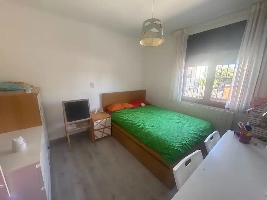 Schlafzimmer von Haus oder Chalet zum Verkauf in Sant Quintí de Mediona mit Heizung, Privatgarten und Parkett
