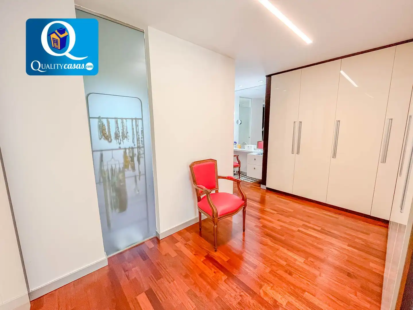 Casa o xalet en venda en Alicante / Alacant amb Aire condicionat, Calefacció i Terrassa