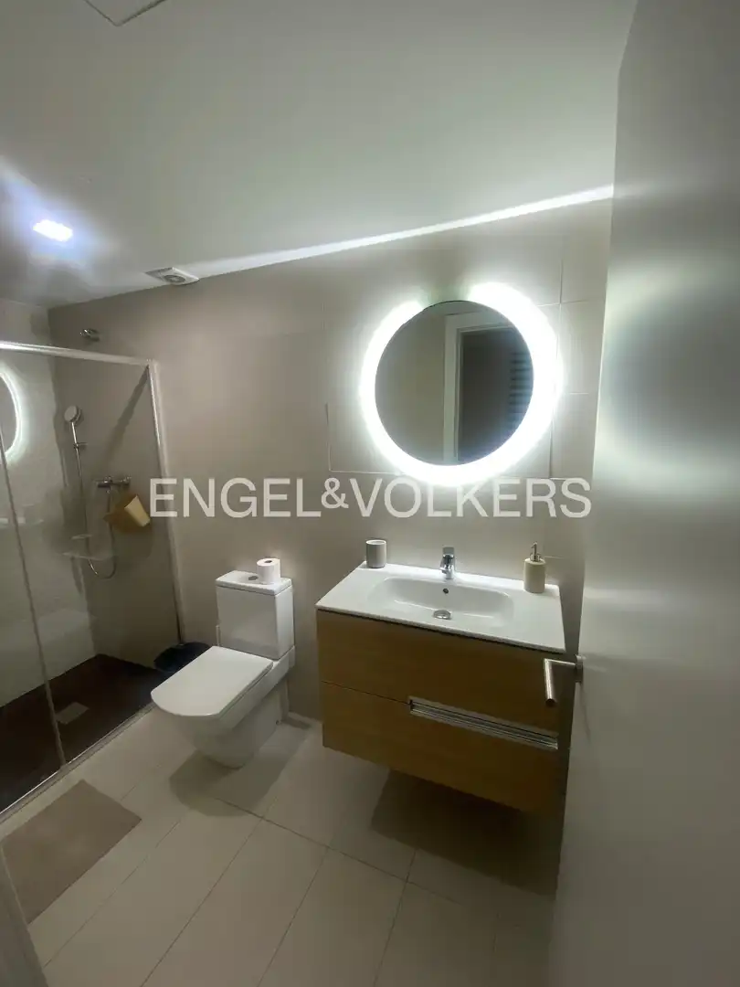 Bathroom of Flat for rent in Sitges  with Air Conditioner, Heating and Furnished