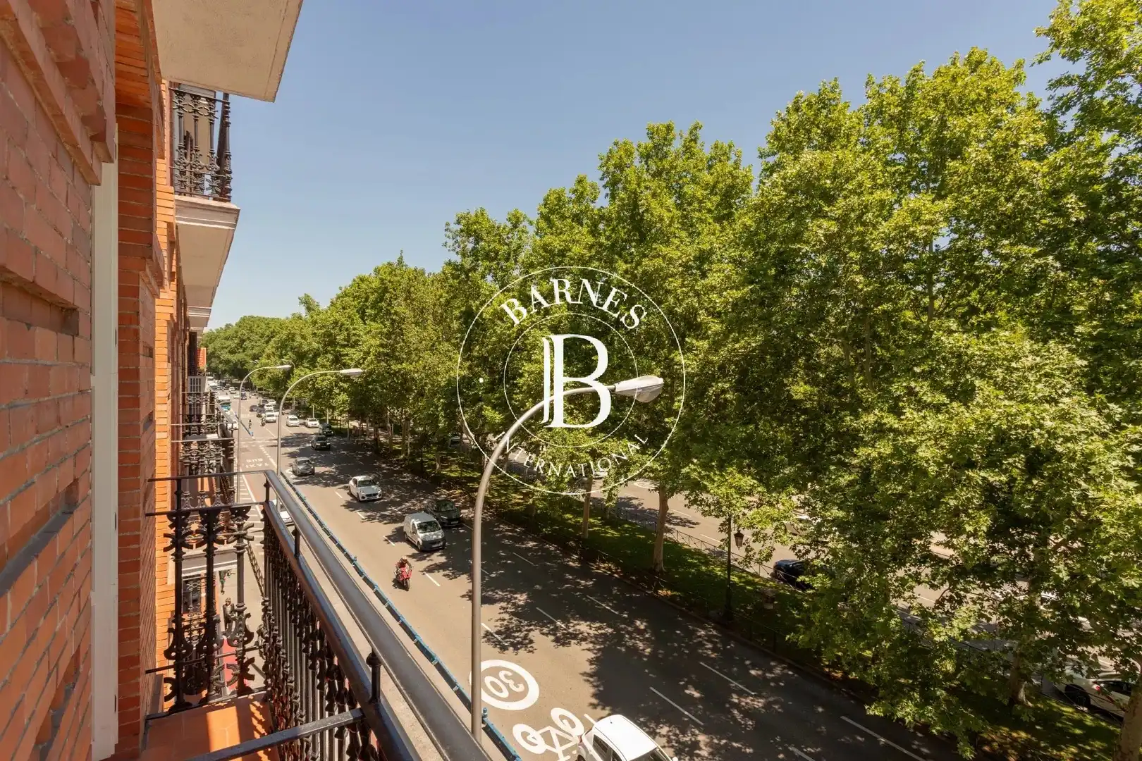 Vista exterior de Piso de alquiler en Madrid con Aire acondicionado, Calefacción y Amueblado