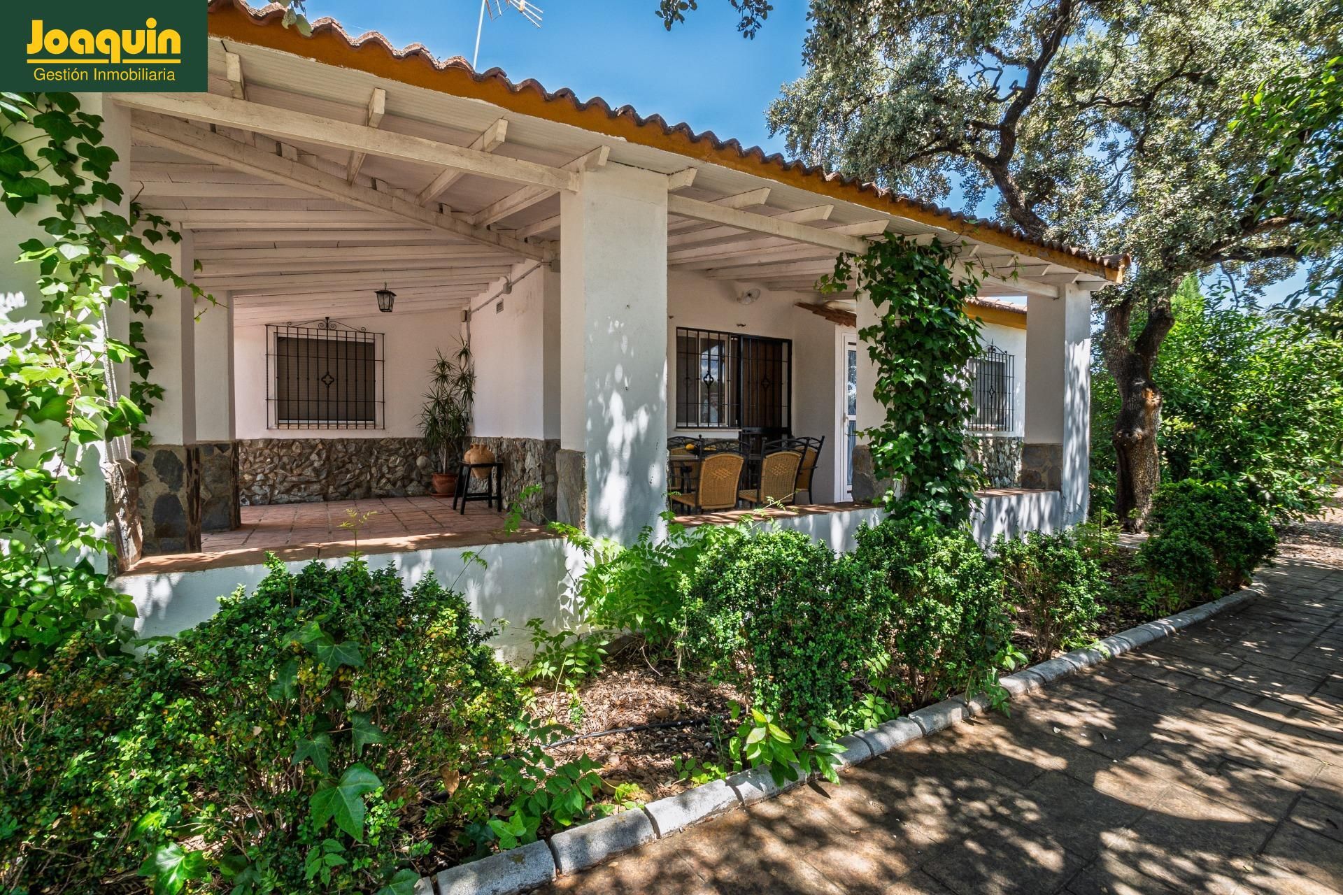 Casa o xalet en venda a La Carlota