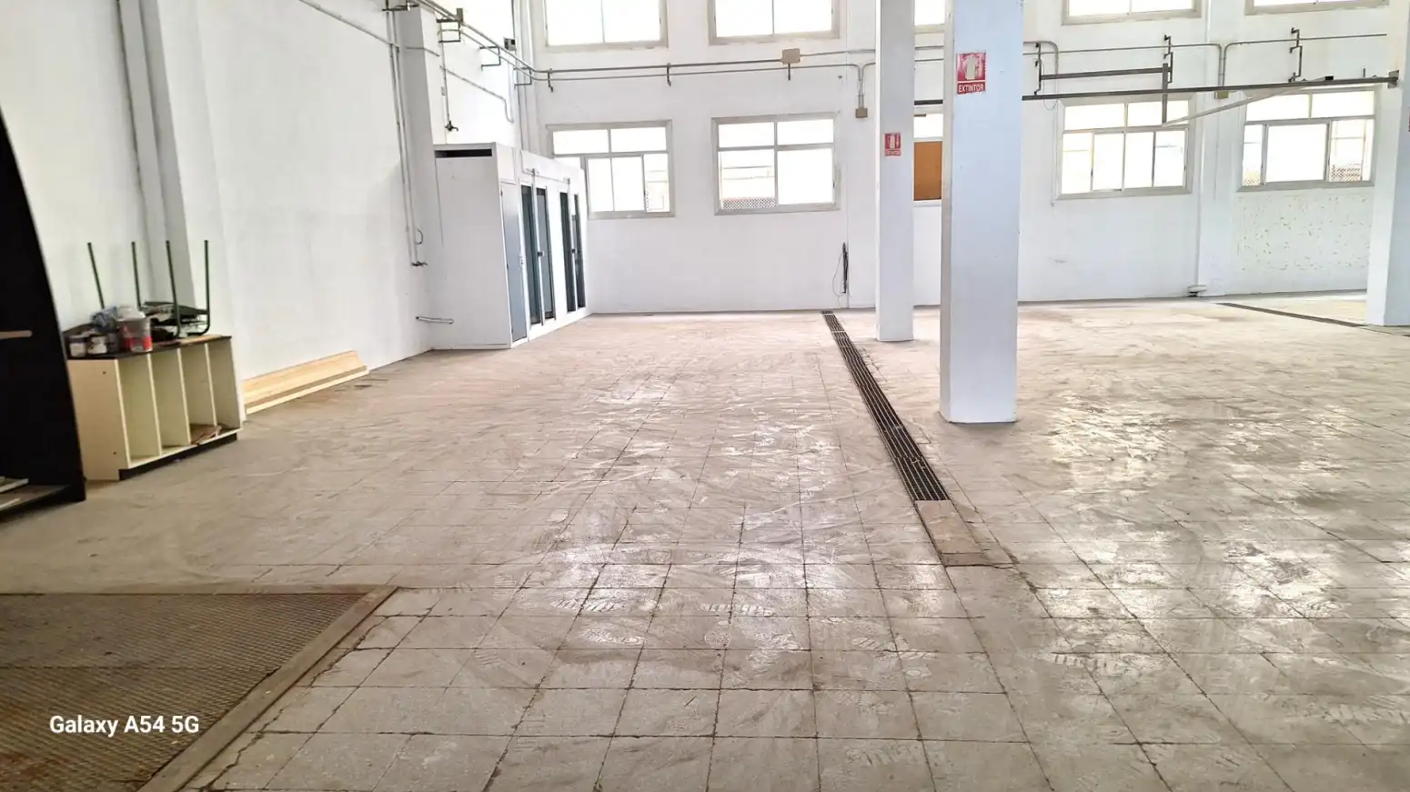 Fabrikhallen zur Miete in Mataró