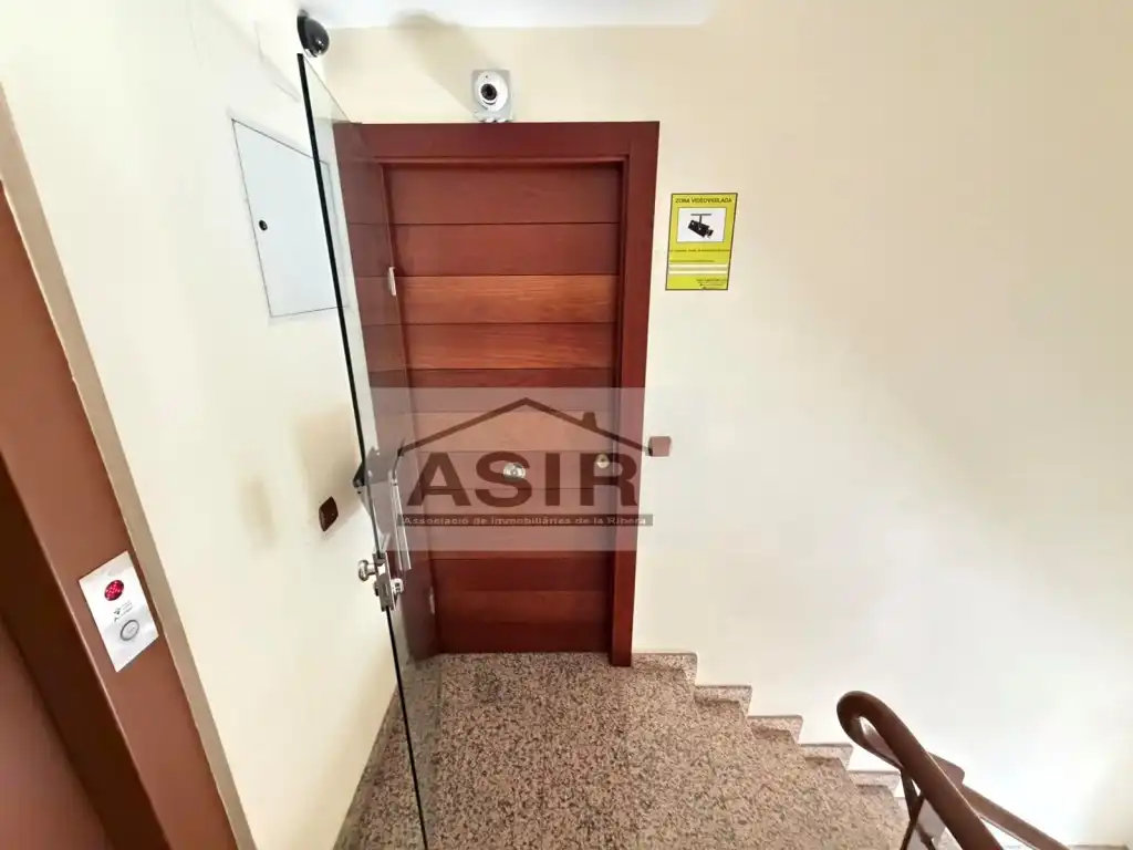 Büro zum Verkauf in Alzira